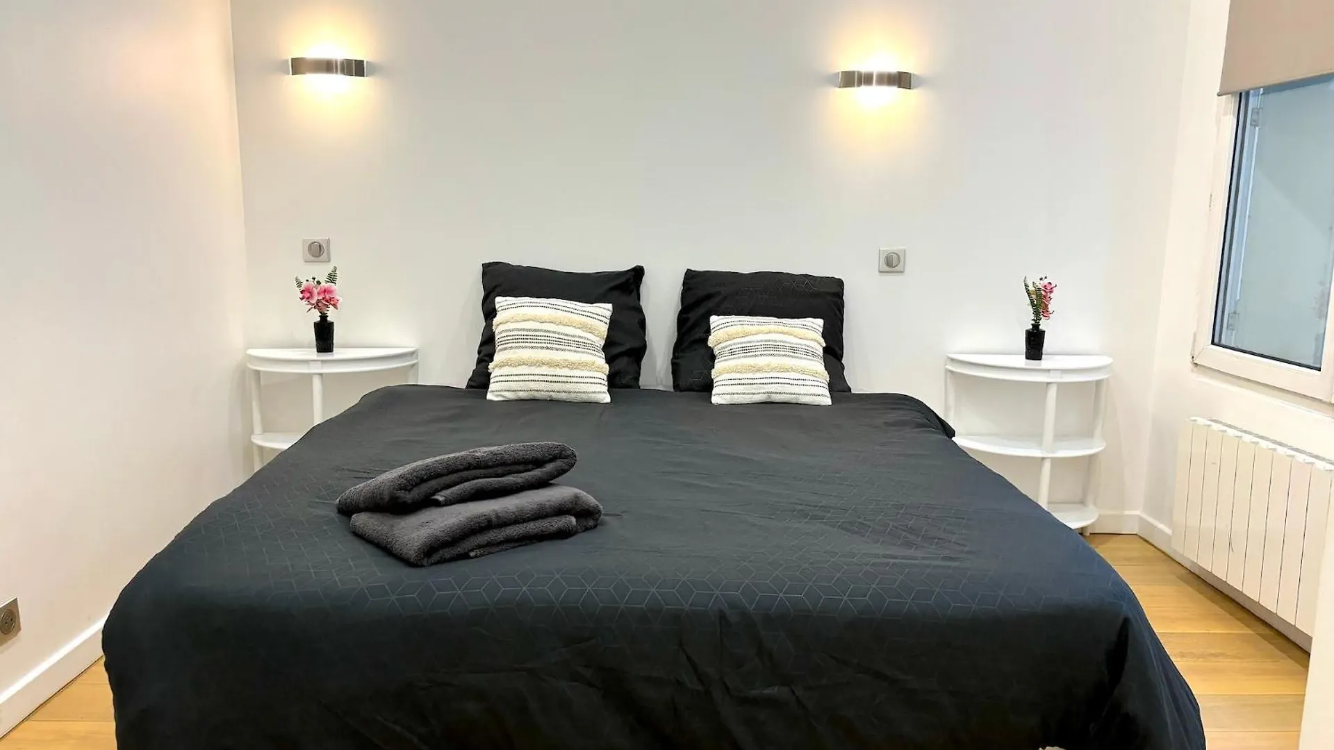 L'Appartement Murat Paris 0*,  France